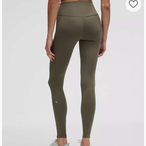 4 Lulu lemon training pants all together bundle - Picture 14 of 15